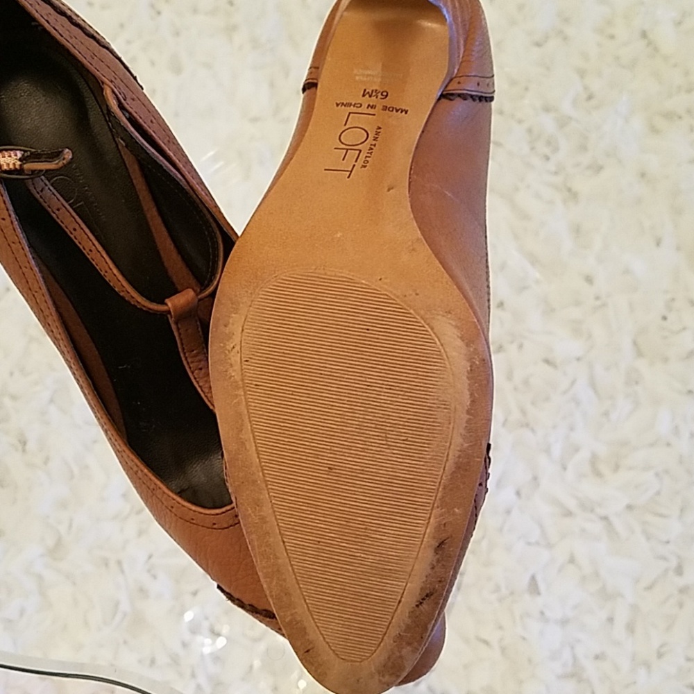 Loft Heels - Picture 2 of 4